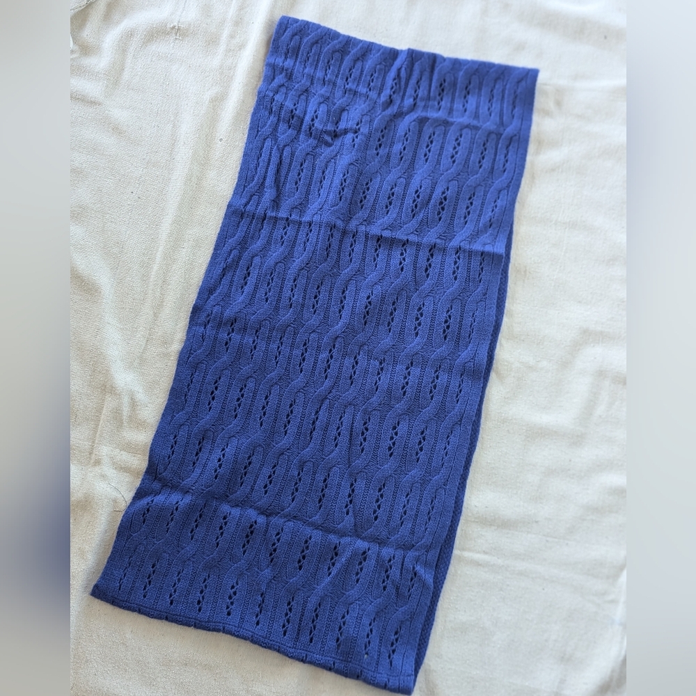 NWOT Celeste Sapphire Blue Wool Cable Infinity Scarf